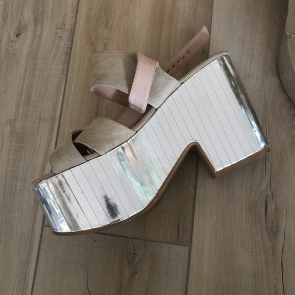 DV by Dolce Vita Shoes - Platform sandals